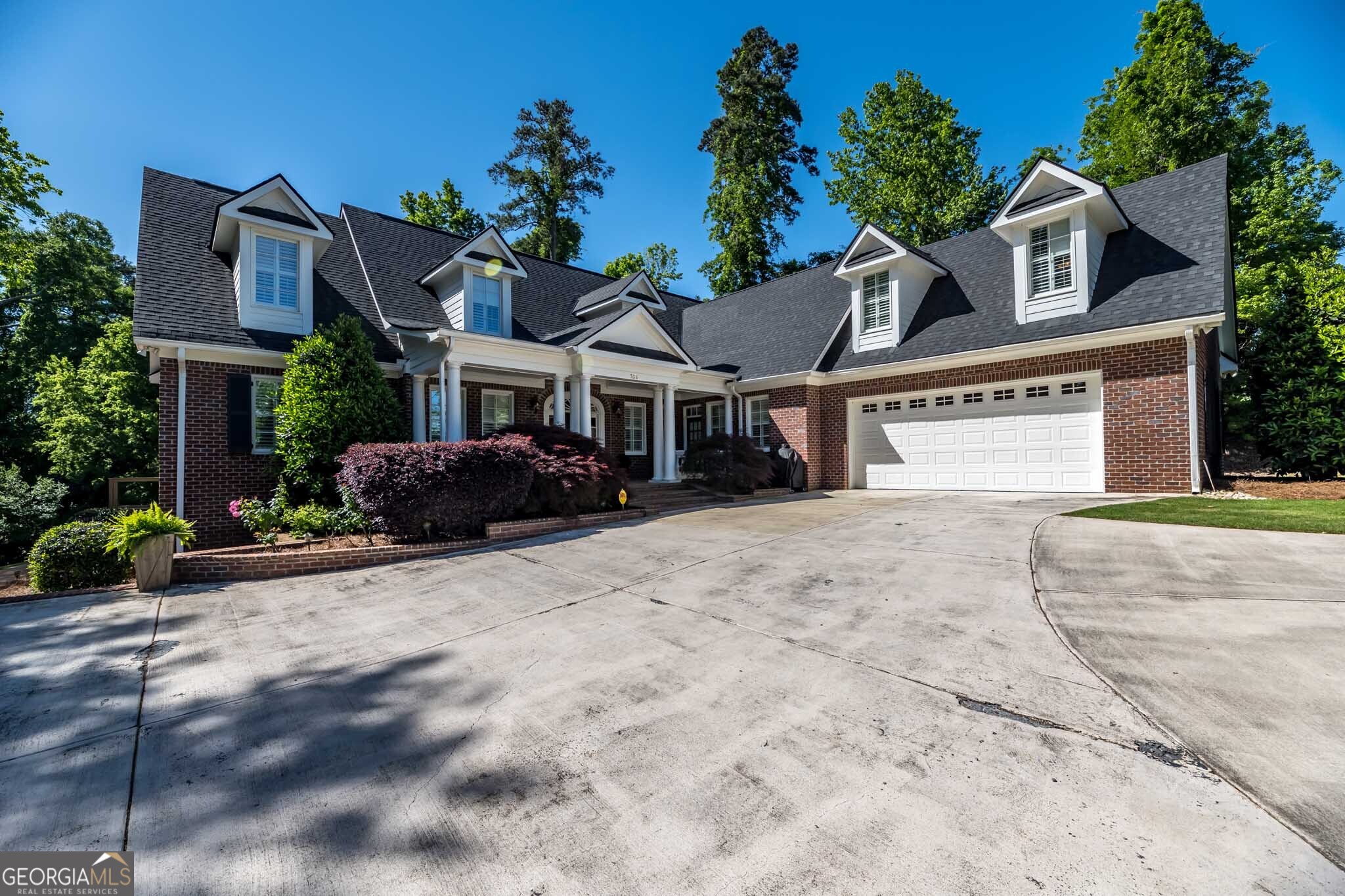 306 Cascade RD