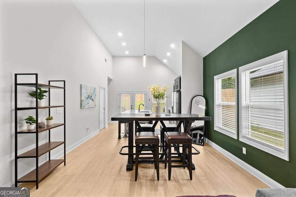Photo of 624 Robert Street NW, Atlanta, GA 30318 (MLS # 10829258)
