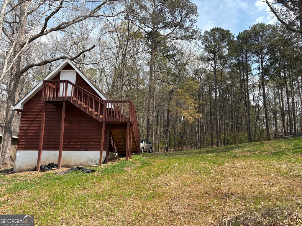Photo of 139 E Bearcreek Road, Eatonton, GA 31024 (MLS # 10722023)