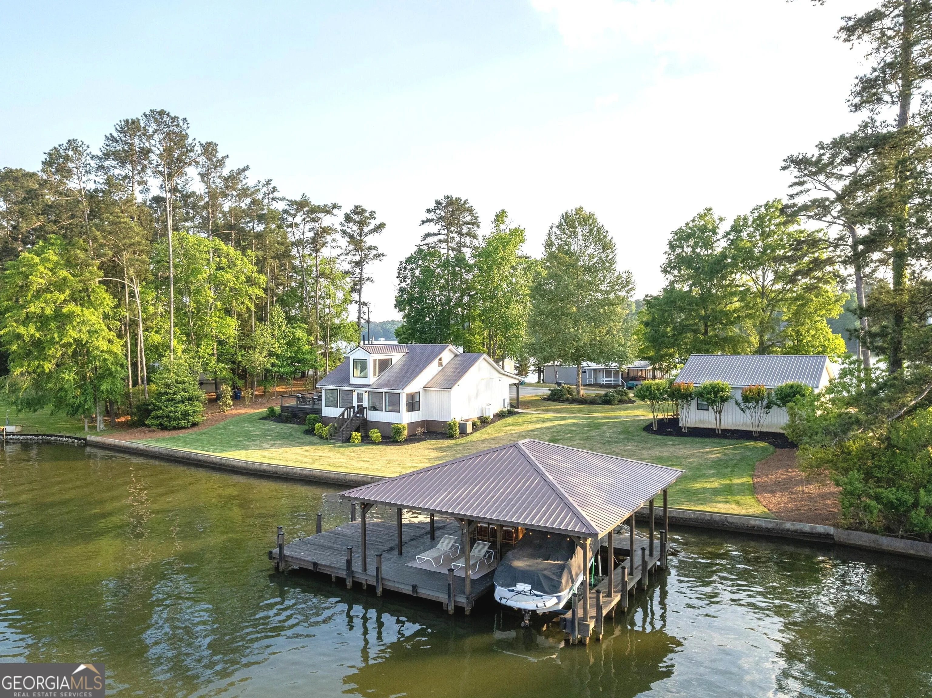 139 Couch Road NW