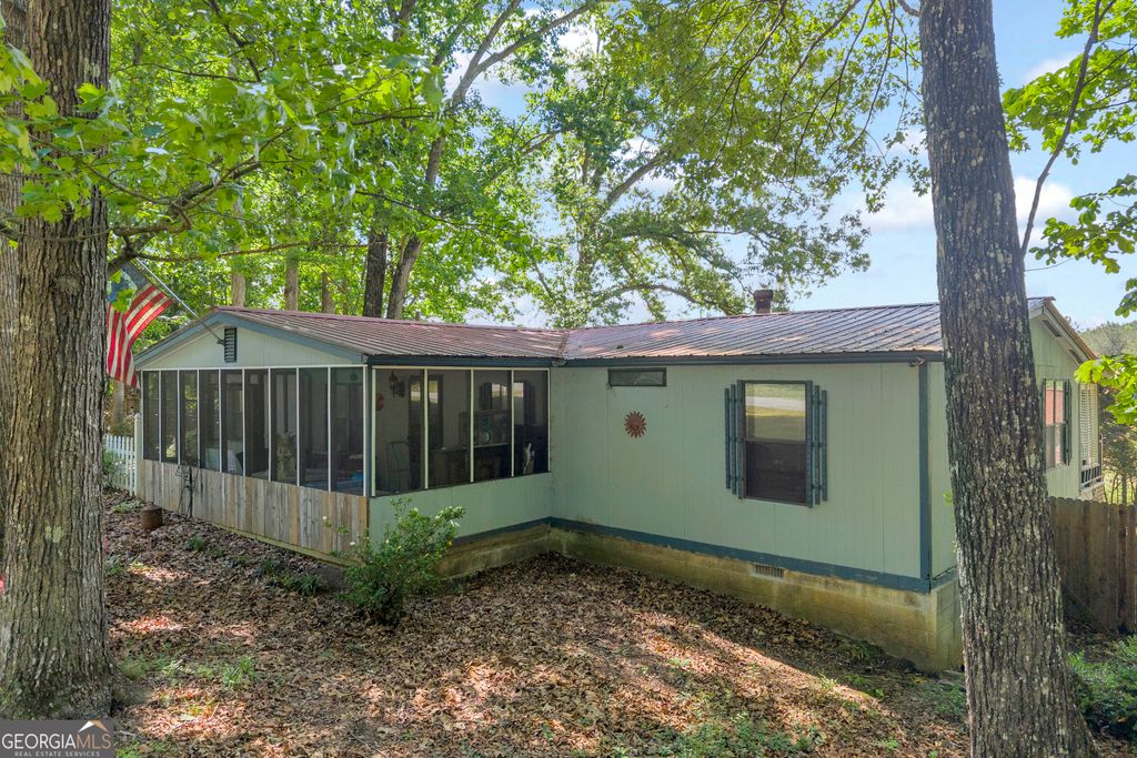 Photo of 70 Old Chism Trail, Lavonia, GA 30553 (MLS # 10764628)