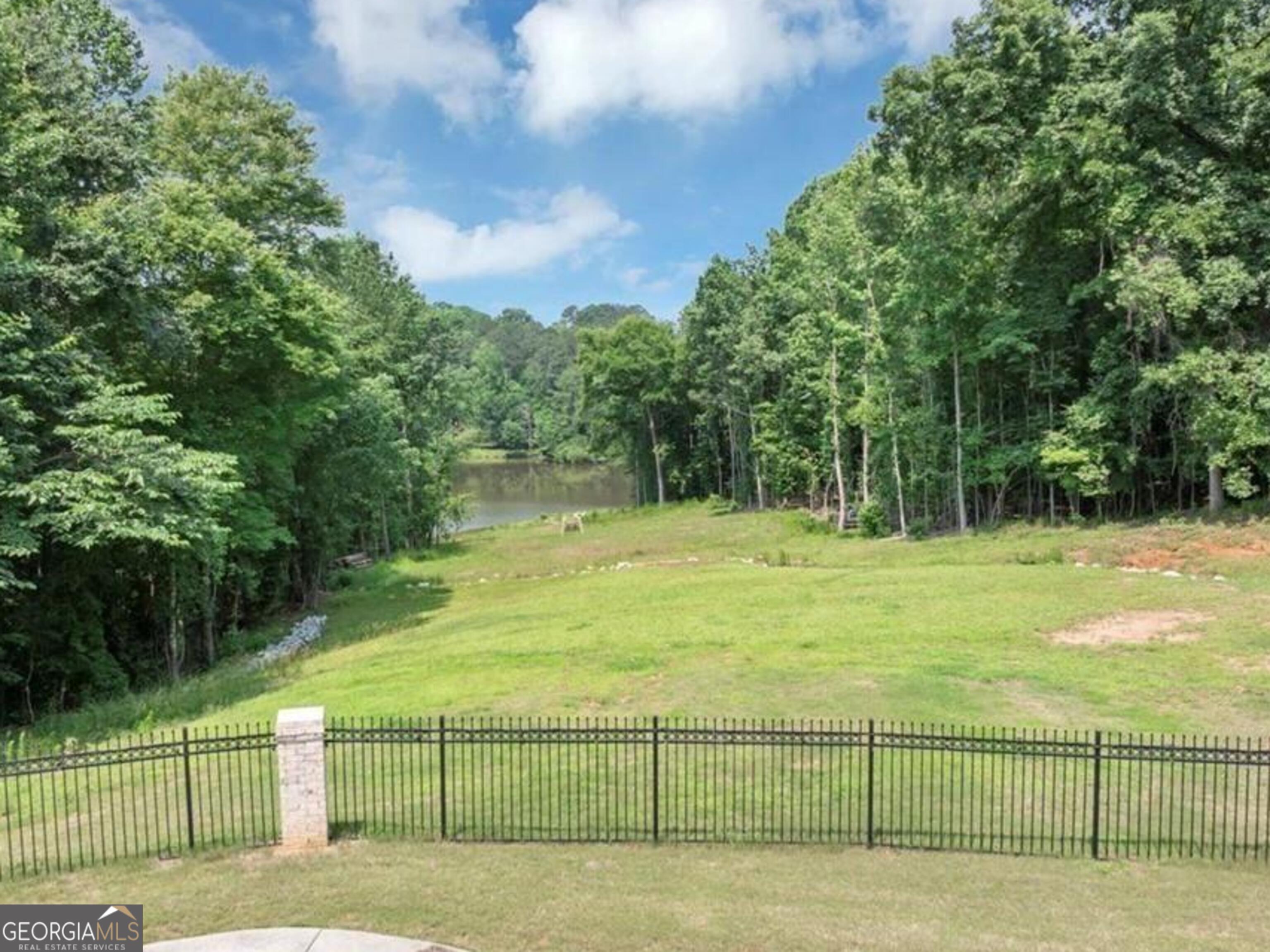 Stonecrest, Georgia 30038, United States, 5 Bedrooms Bedrooms, ,6 BathroomsBathrooms,Residential,Active,89352