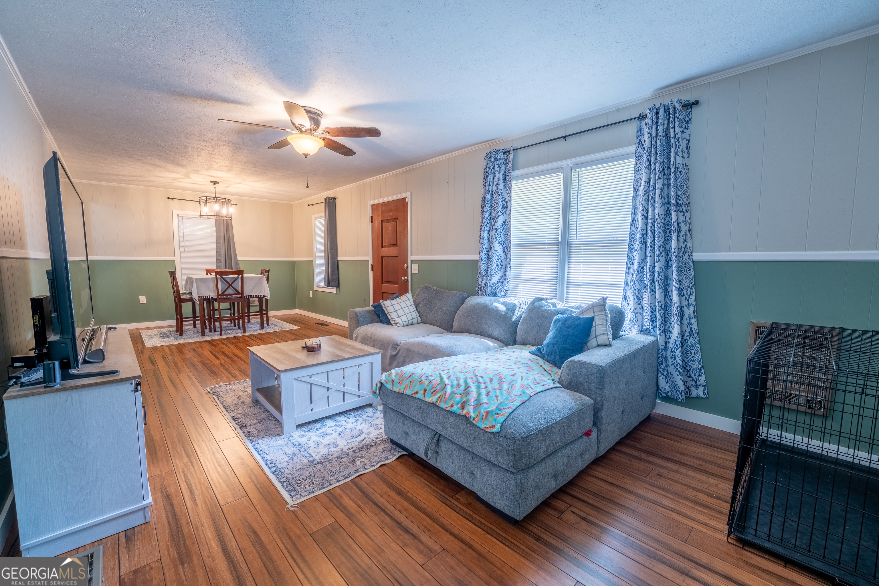 Clarkesville, Georgia 30523, United States, 3 Bedrooms Bedrooms, ,1 BathroomBathrooms,Residential,Active,106453