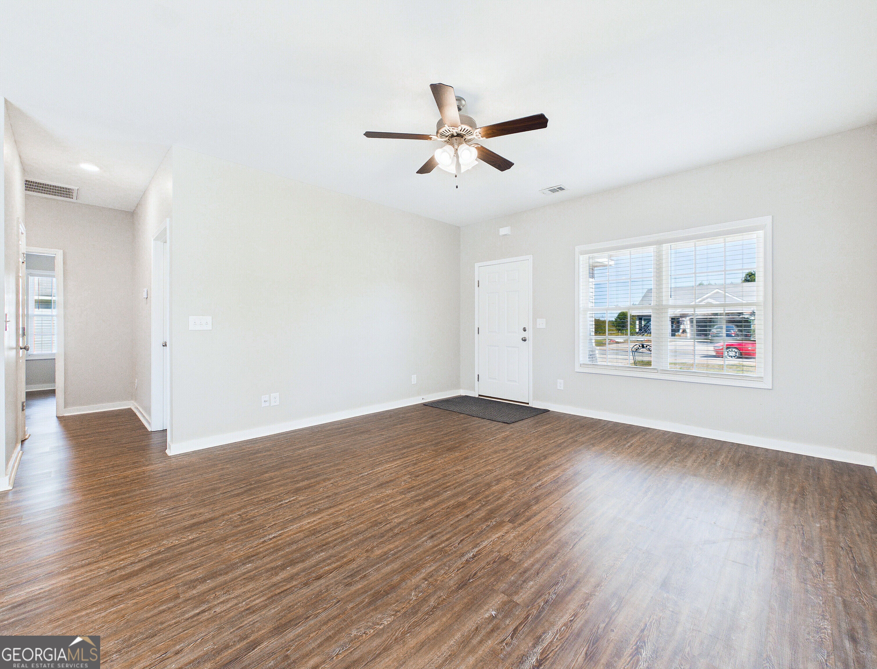 112 Shasta DR