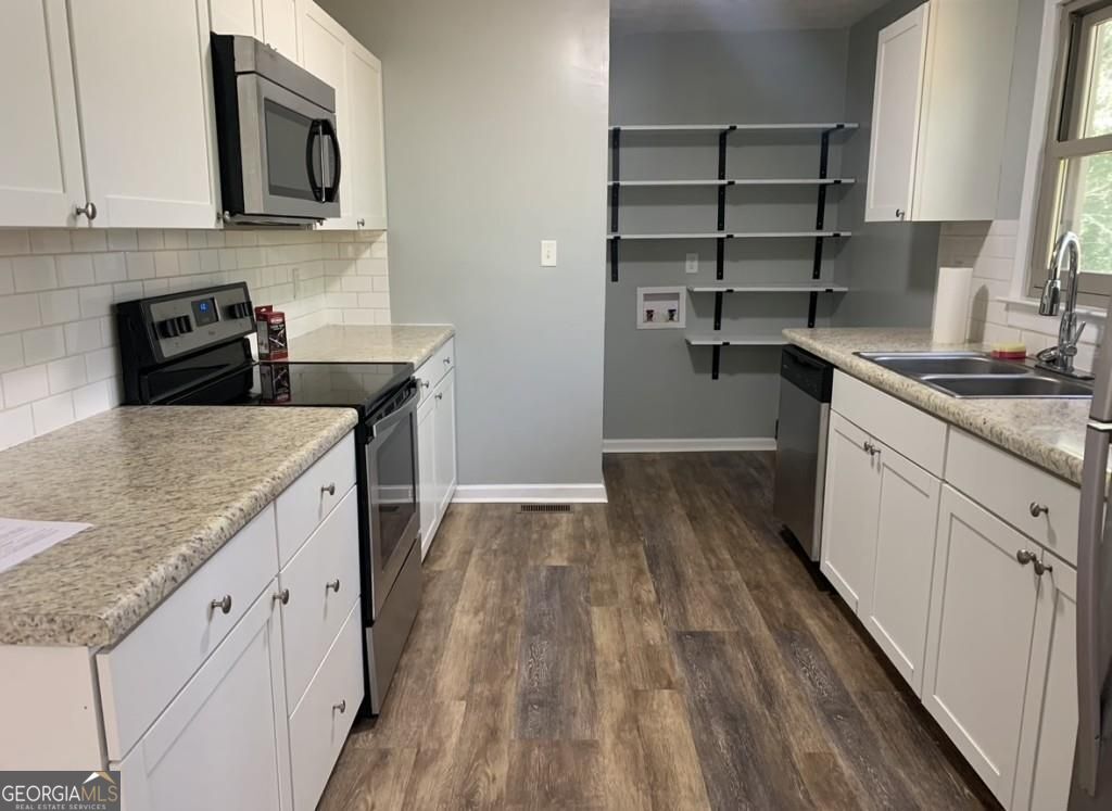 Winder, Georgia 30680, United States, 3 Bedrooms Bedrooms, ,2 BathroomsBathrooms,Residential,Active,246806