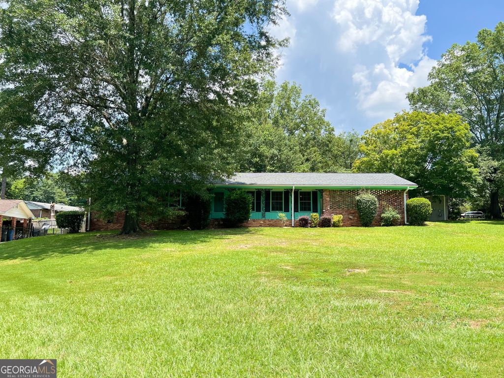 Photo of 2935 Heather Drive, East Point, GA 30344 (MLS # 10789932)
