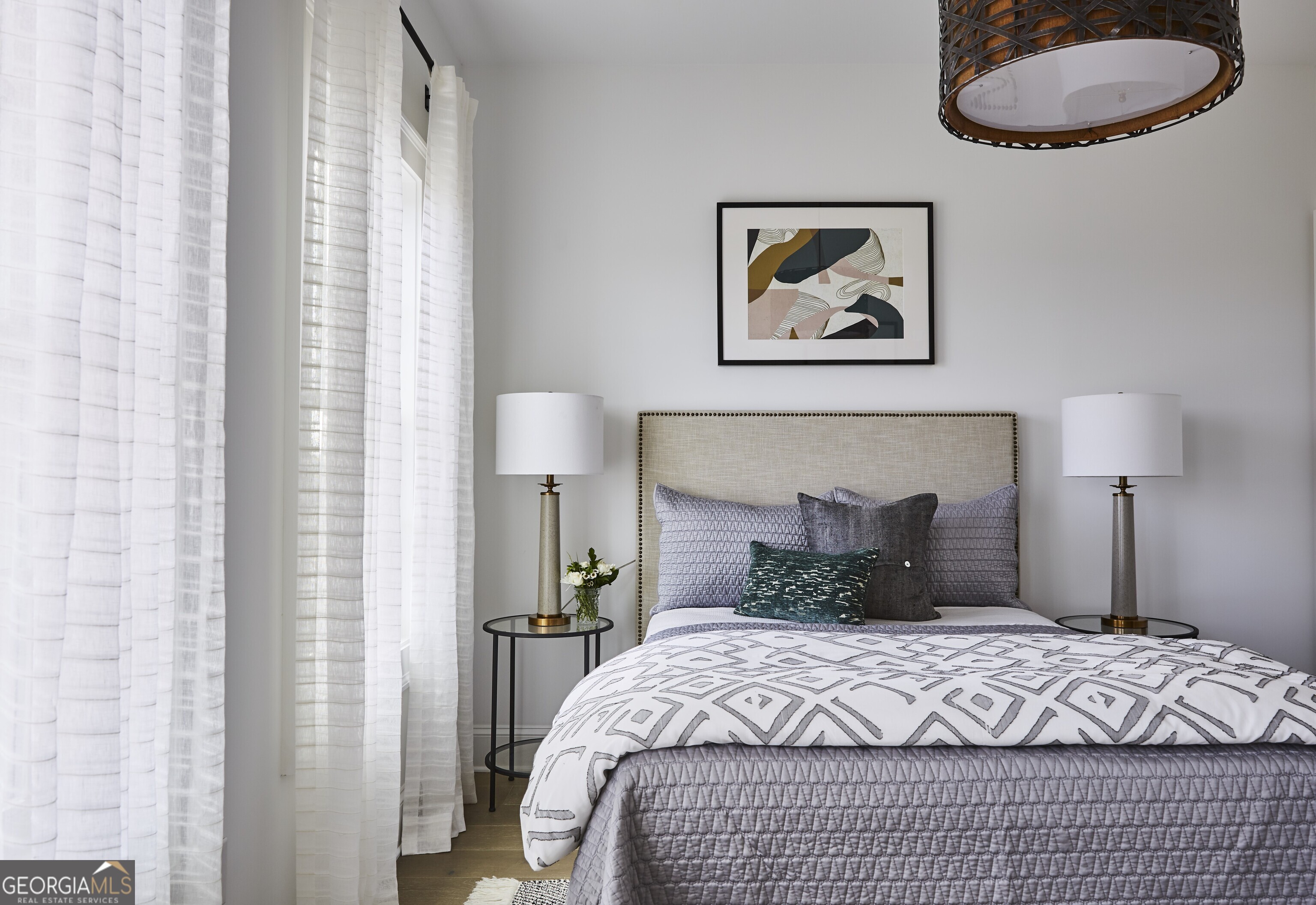 Savannah, Georgia 31401, United States, 3 Bedrooms Bedrooms, ,4 BathroomsBathrooms,Residential,Active,34526