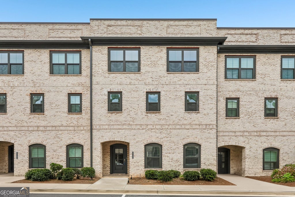 Photo of 3335 Baneberry Trail, Duluth, GA 30096 (MLS # 10853282)