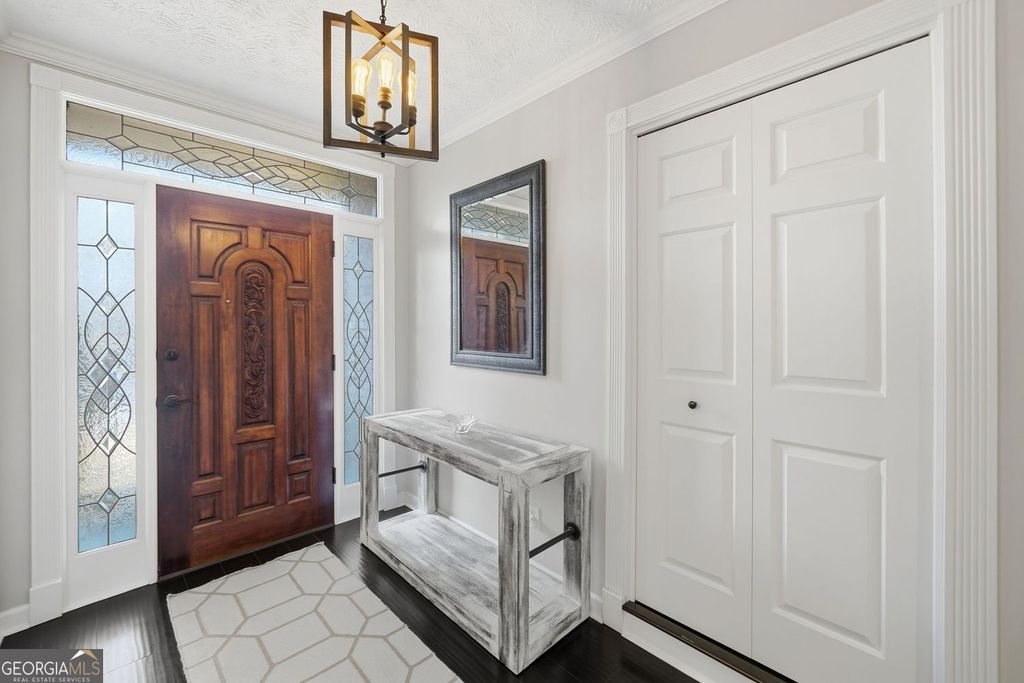 Photo of 2040 Trotters Ridge Way, Roswell, GA 30075 (MLS # 10678380)