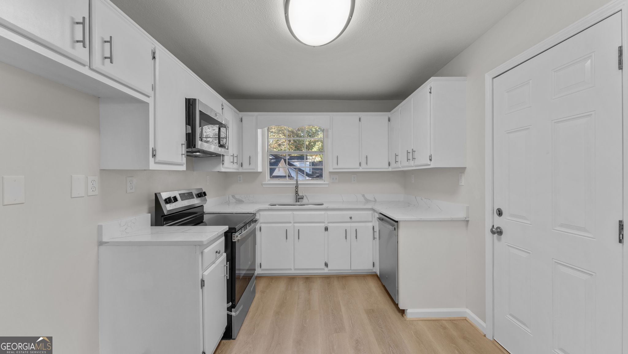 12 Lakemont DR SE