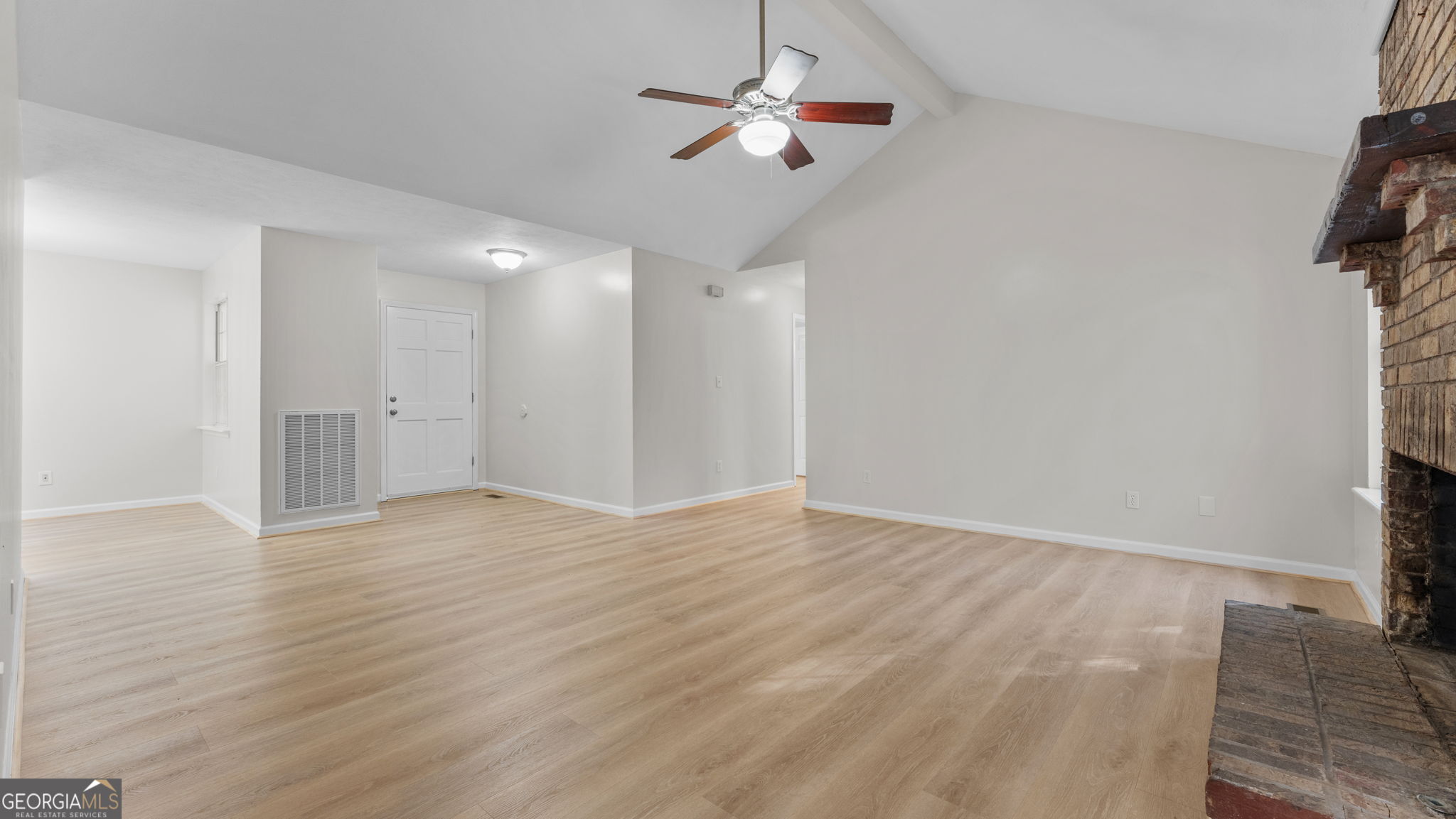 12 Lakemont DR SE