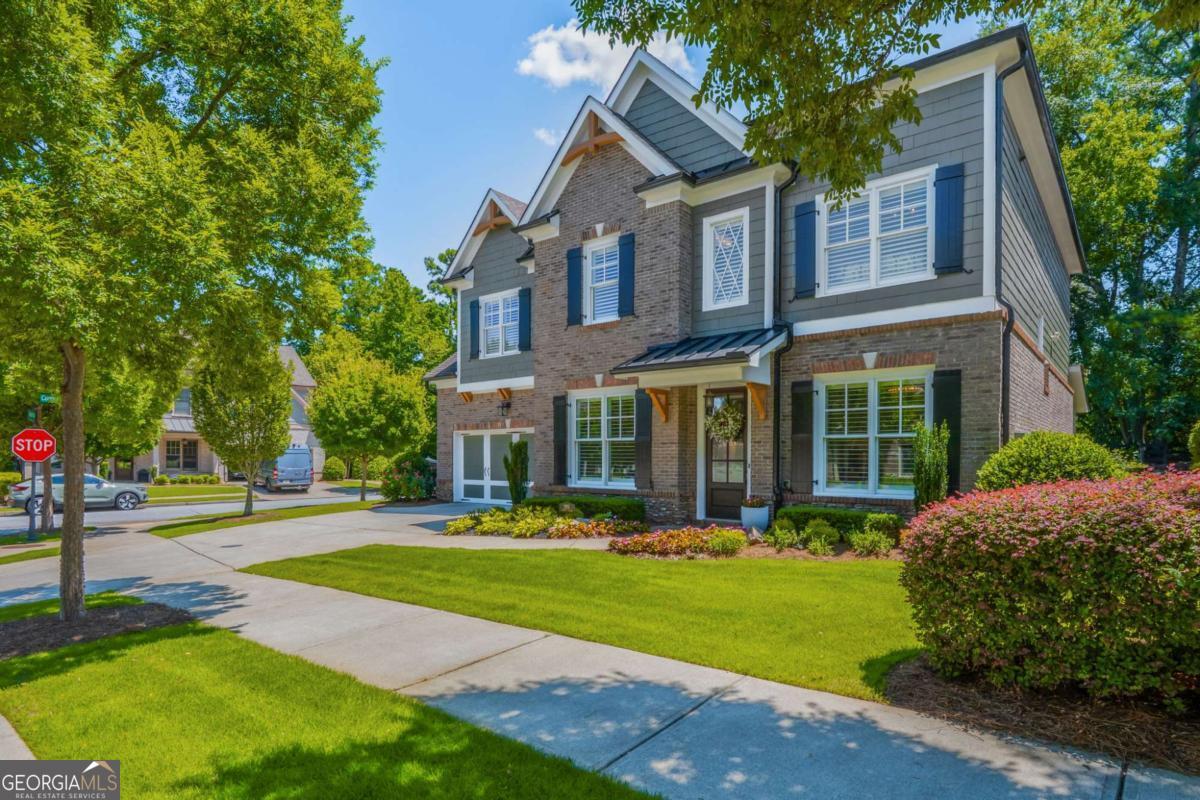 2855 Cogburn Pointe