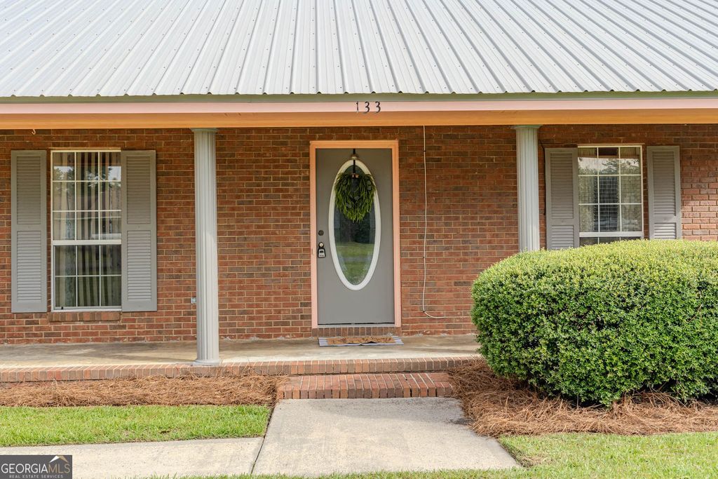 Photo of 133 English Street, Douglas, GA 31535 (MLS # 10794740)