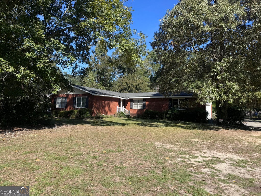 Photo of 403 Brookhaven Drive, Dublin, GA 31021 (MLS # 10879446)