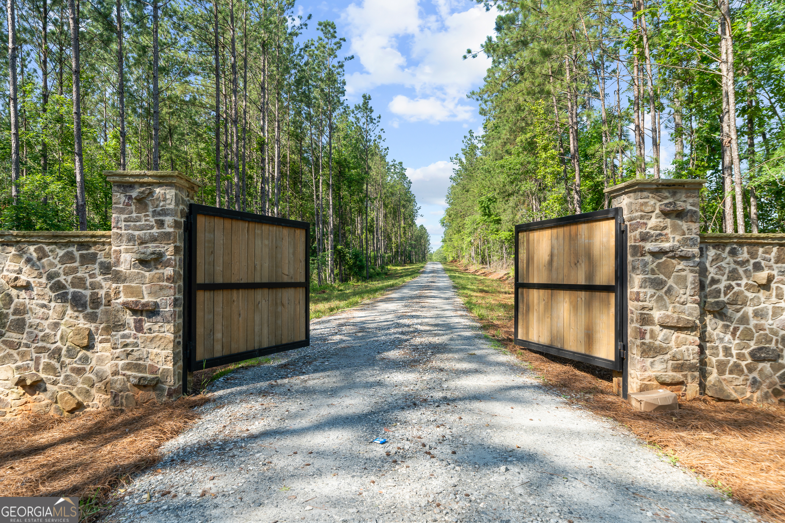 5700 Goolsby RD