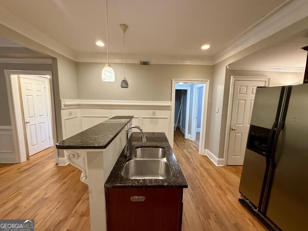 368 Irwin ST NE APT 1