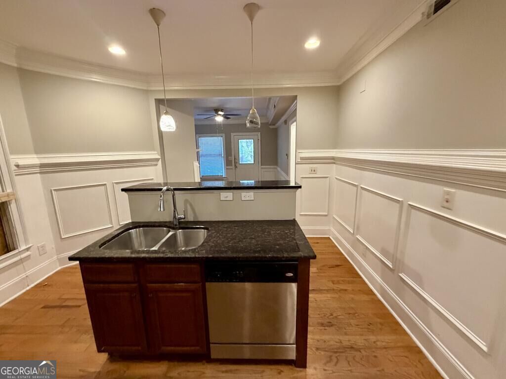 368 Irwin ST NE APT 1