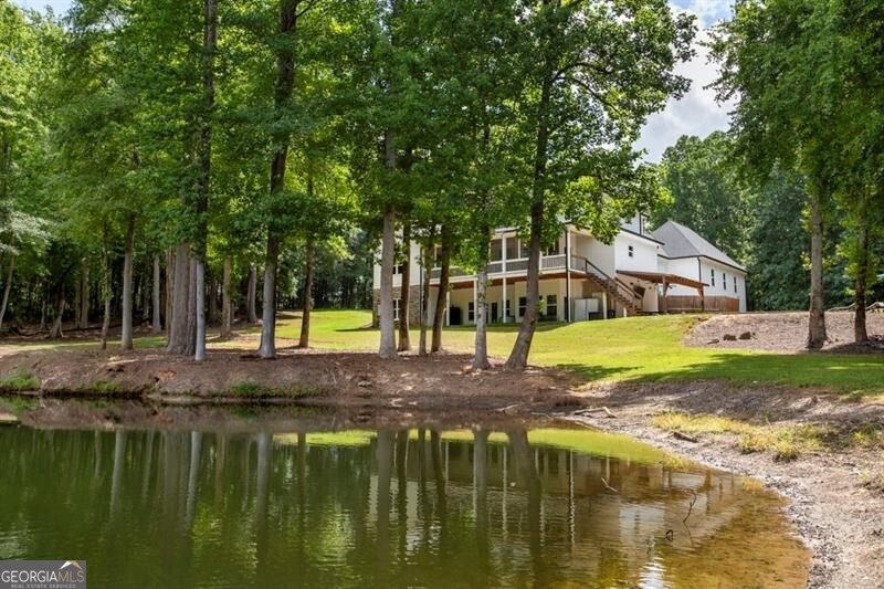 3055A Spring Hill DR