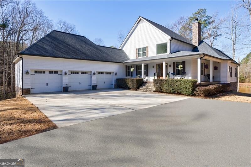 3055A Spring Hill DR