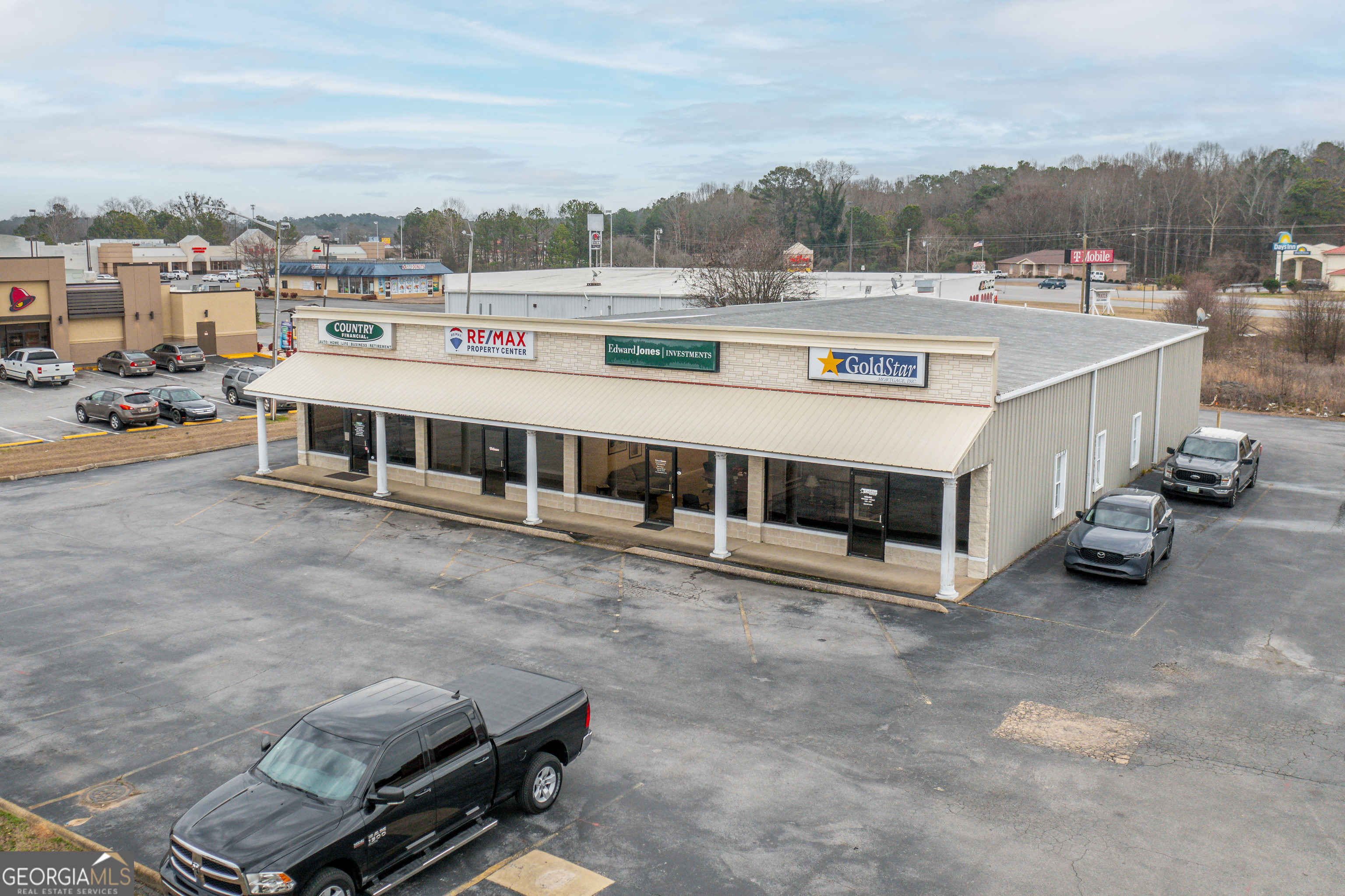 1551 Chestnut Bypass