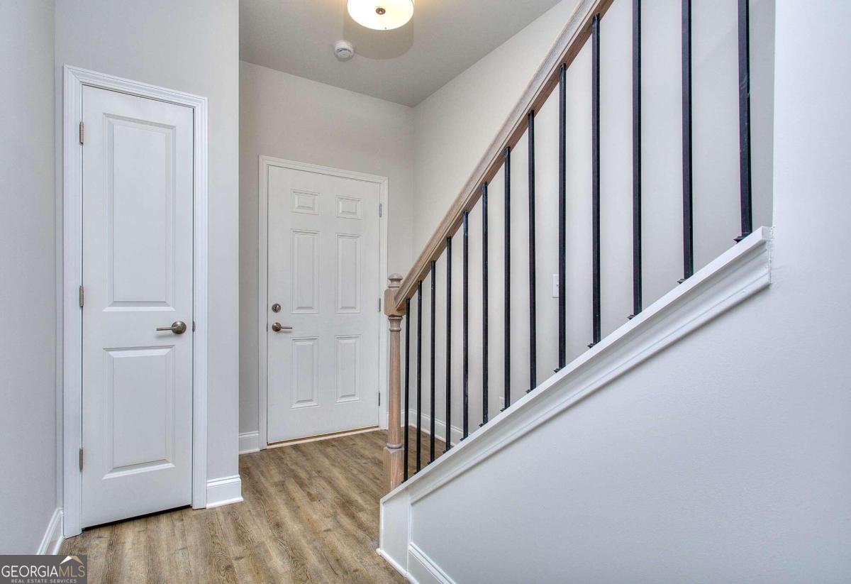 102 Greenview CT 1603