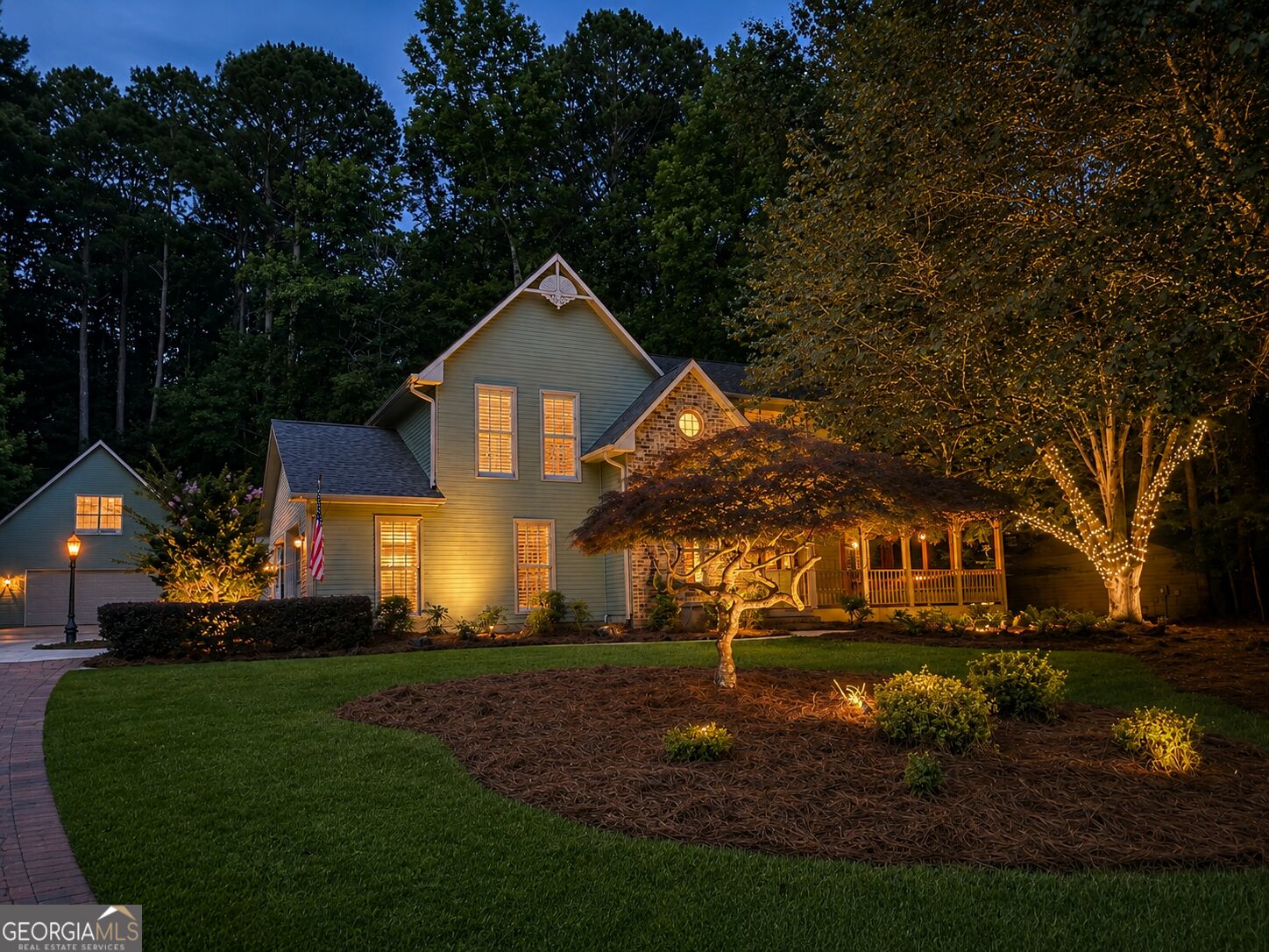 110 Shadowood LN