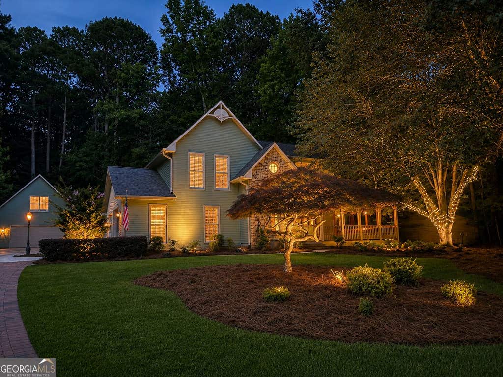 Photo of 110 Shadowood Lane, Peachtree City, GA 30269 (MLS # 10821912)