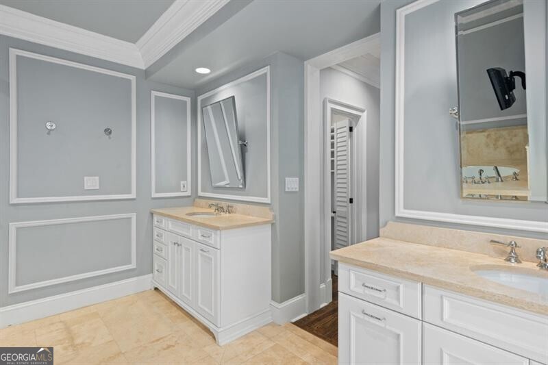 Halten Hall - Residential