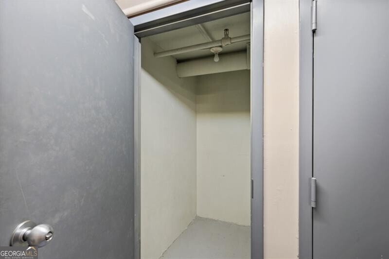 Halten Hall - Residential