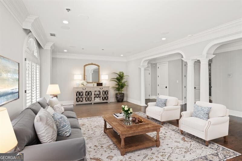 Halten Hall - Residential