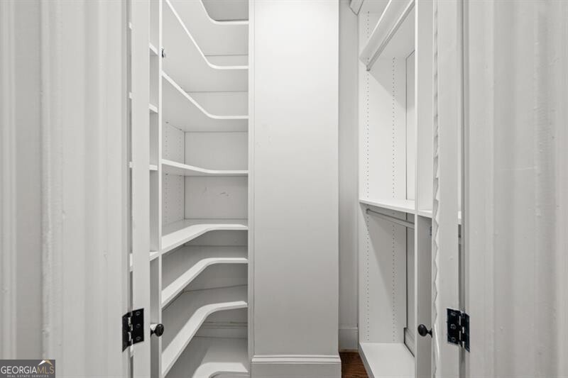 Halten Hall - Residential