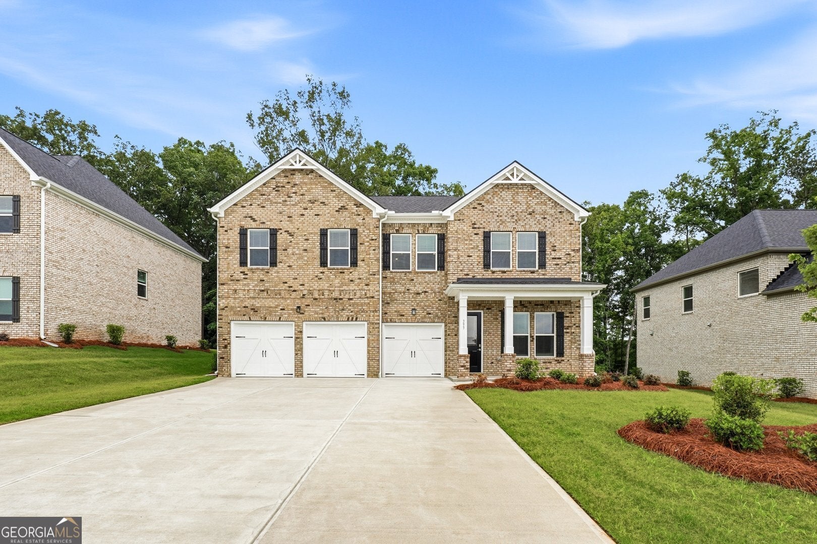 393 Mistwood CT