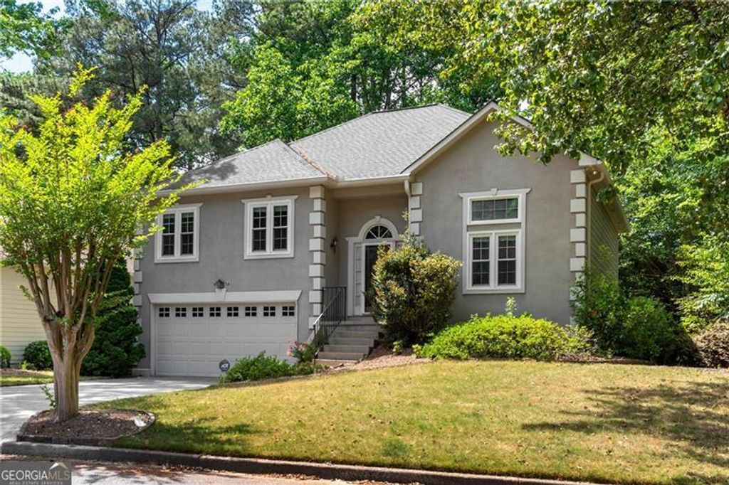 Photo of 8910 Club River Drive, Roswell, GA 30076 (MLS # 10755930)