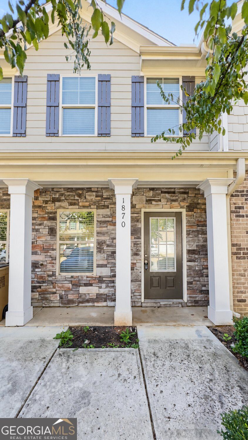 Photo of 1870 Old Dogwood, Jonesboro, GA 30238 (MLS # 10882237)