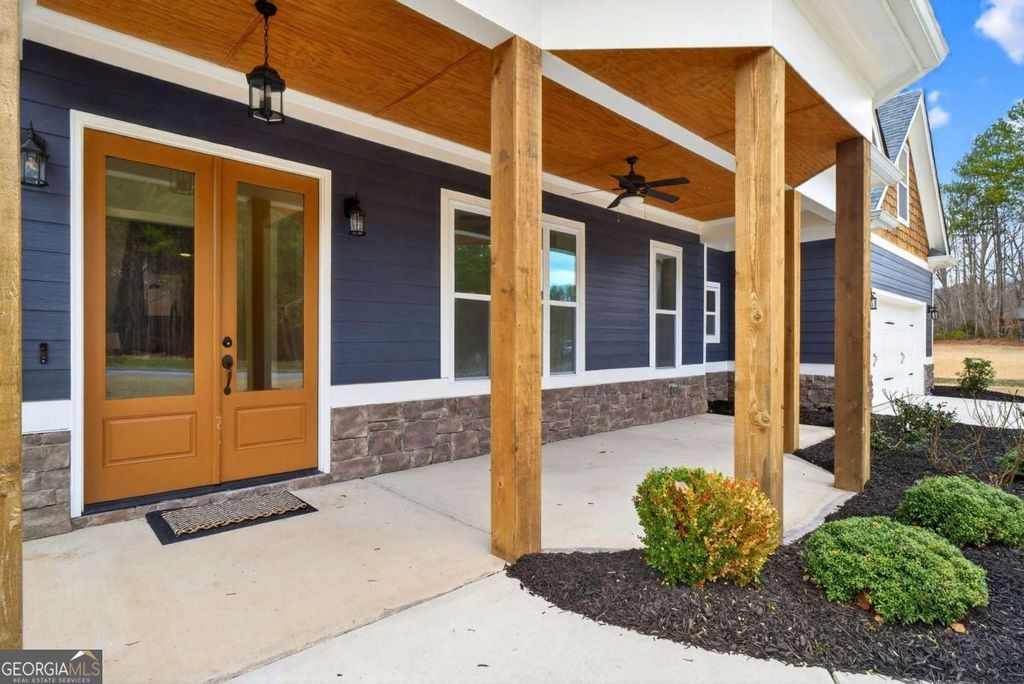 Photo of 425 Blossom Trail, Acworth, GA 30101 (MLS # 10672687)