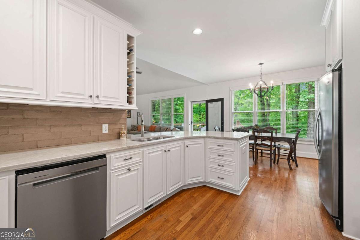 Hamptons Grant - Residential