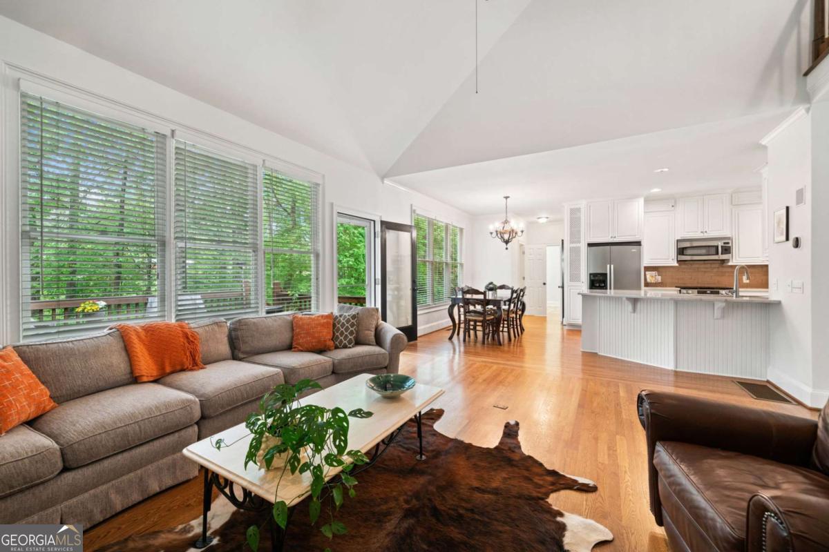Hamptons Grant - Residential