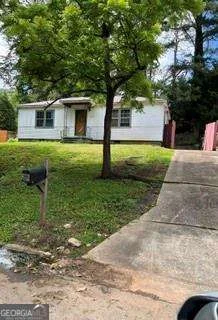 1211 Aleamo Drive