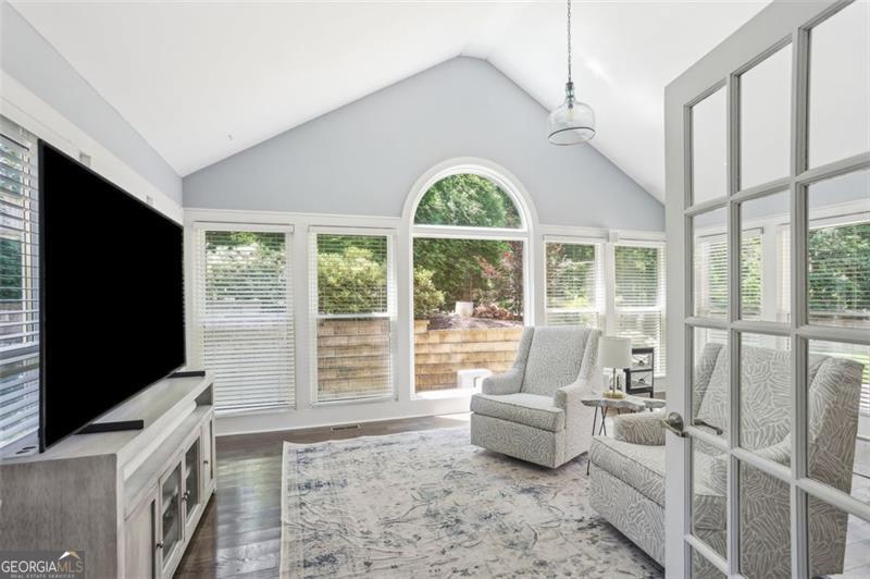 Beacon Hill - Residential