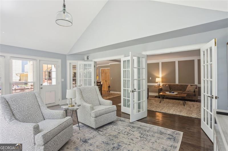 Beacon Hill - Residential