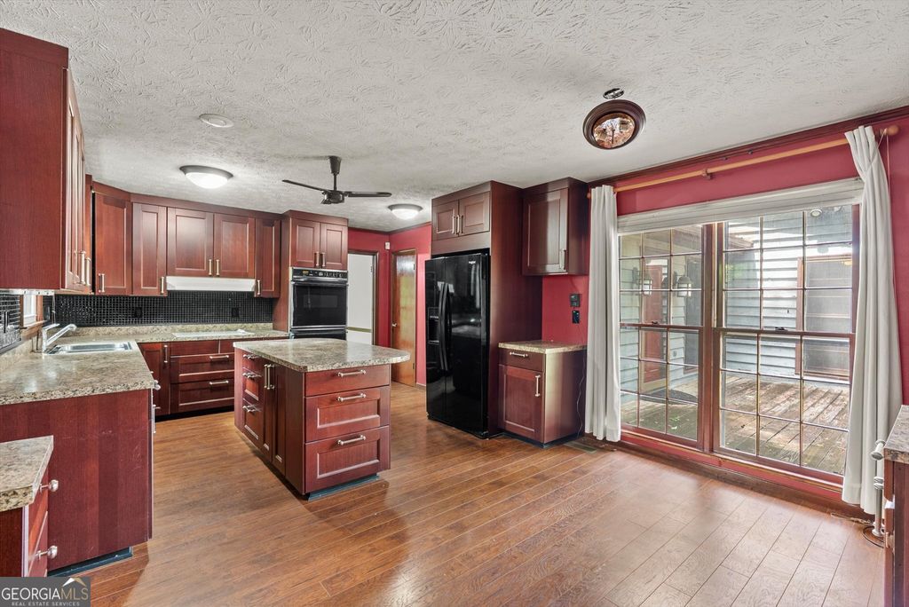 Photo of 3047 Sanibel Drive, Stone Mountain, GA 30087 (MLS # 10754765)