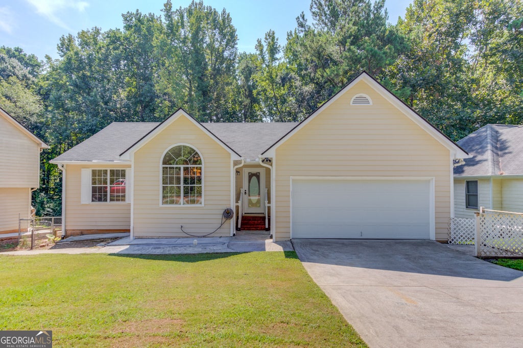 Photo of 525 Clearwater Place, Lawrenceville, GA 30044 (MLS # 10837947)