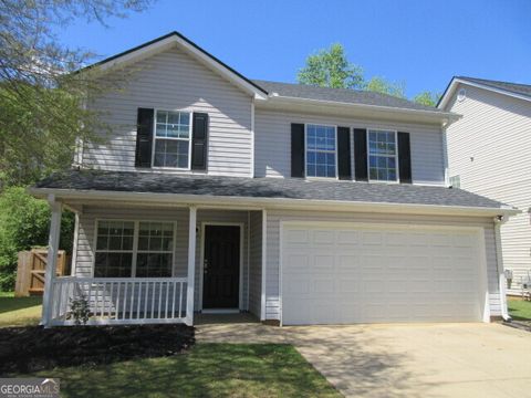 Single Family Residence in Locust Grove GA 750 Patriots Point Street.jpg