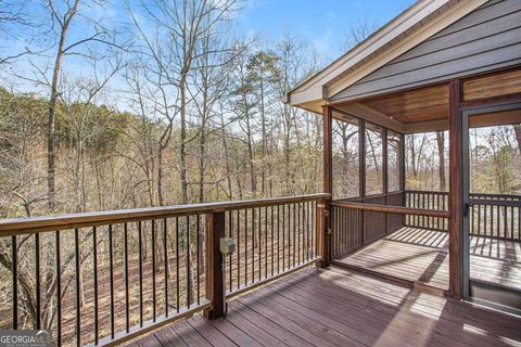 A home in Mineral Bluff