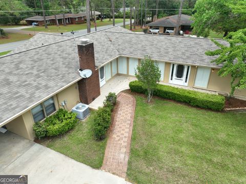 A home in Eastman