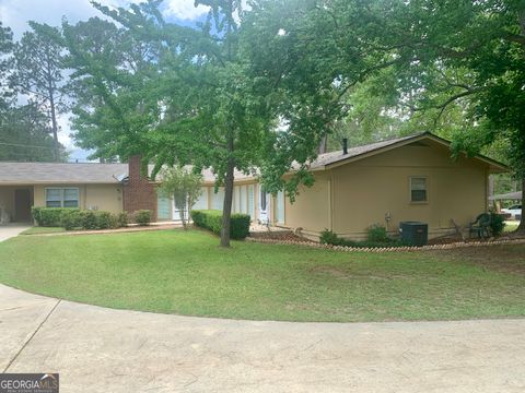 A home in Eastman