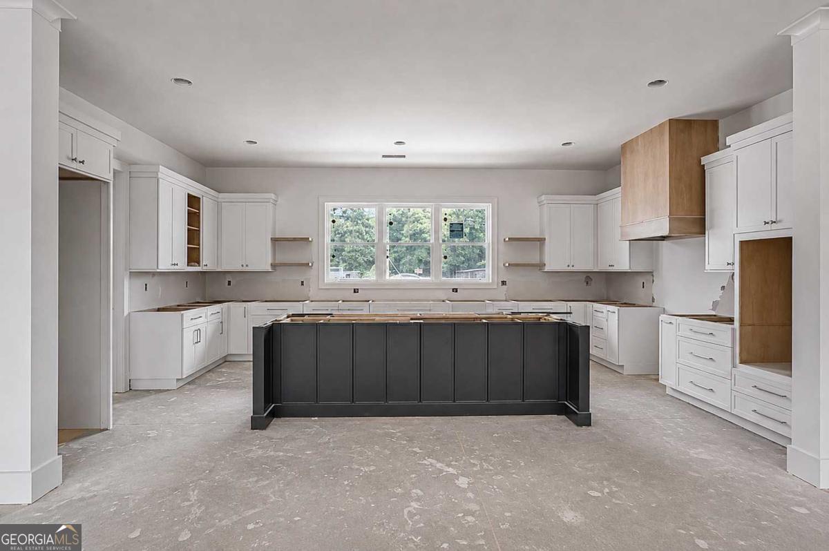 632 Arnold Mill RD