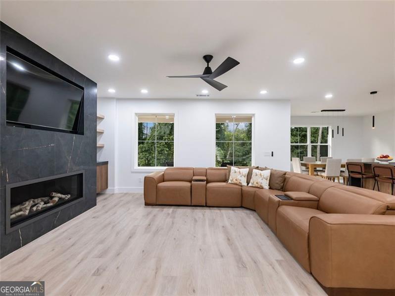 360 MARY ALICE PARK RD