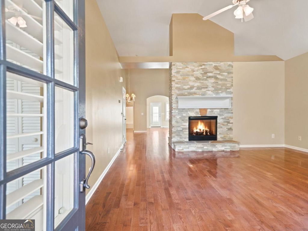 Photo of 114 Ivygreen, Canton, GA 30114 (MLS # 10798280)