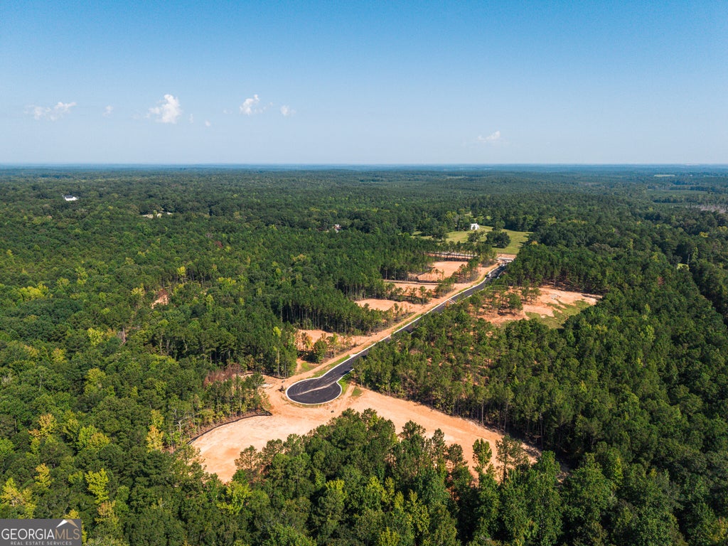 Photo of 11 High Pointe, Lagrange, GA 30241 (MLS # 10855309)